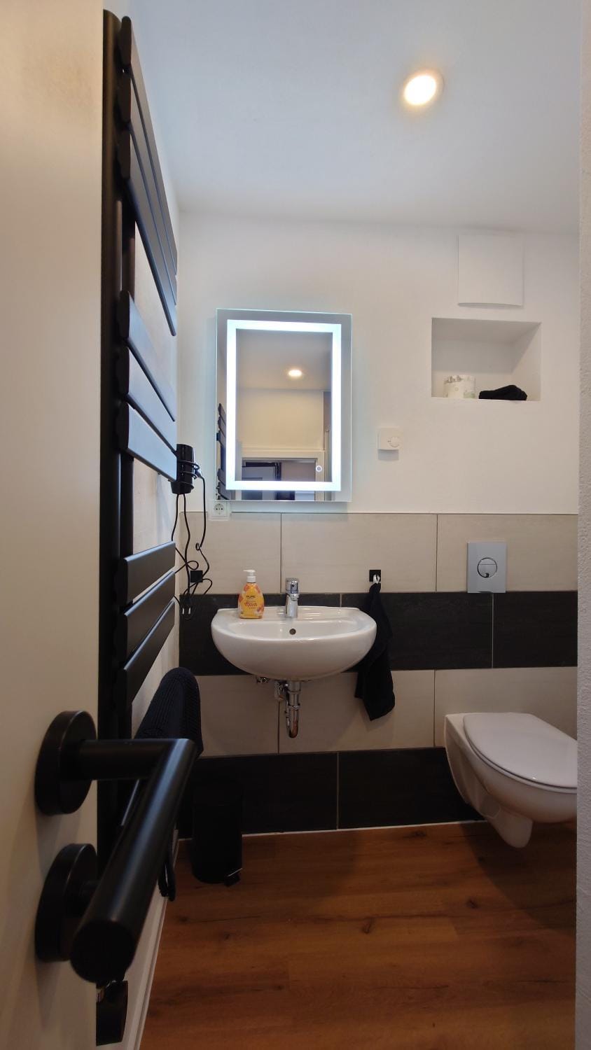 Toilet, Bathroom
