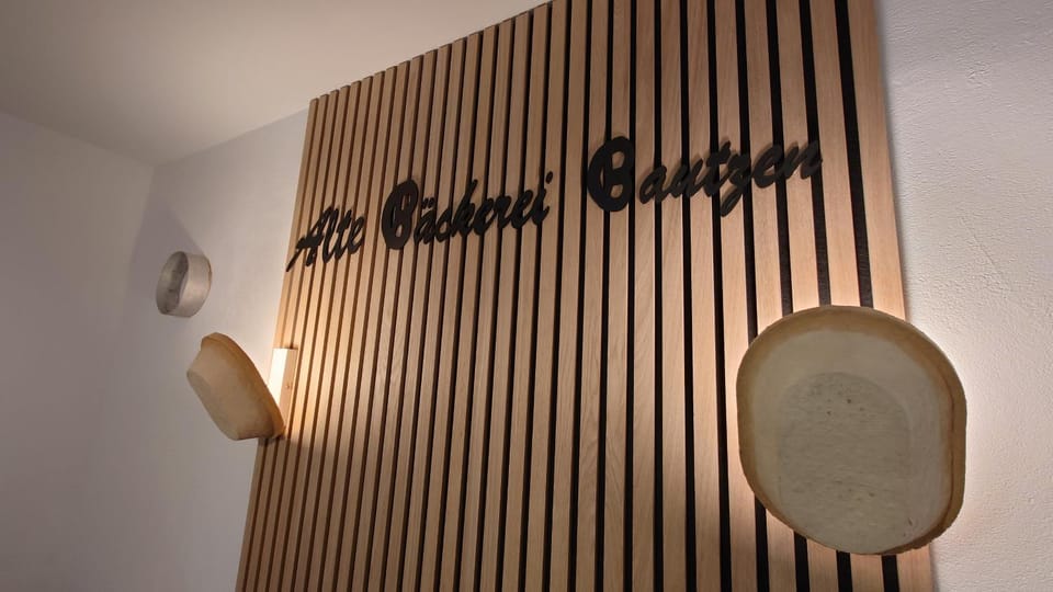Logo/Certificate/Sign