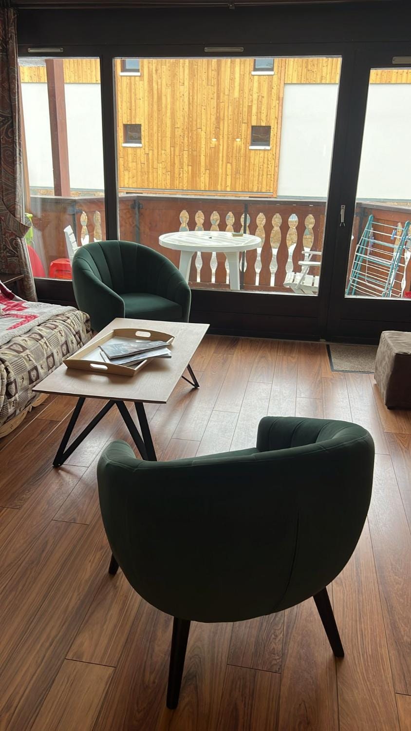 Résidence ATHOS D2-6pers-ALPE D'HUEZ-Centre Station Apartment in L'Alpe d'Huez