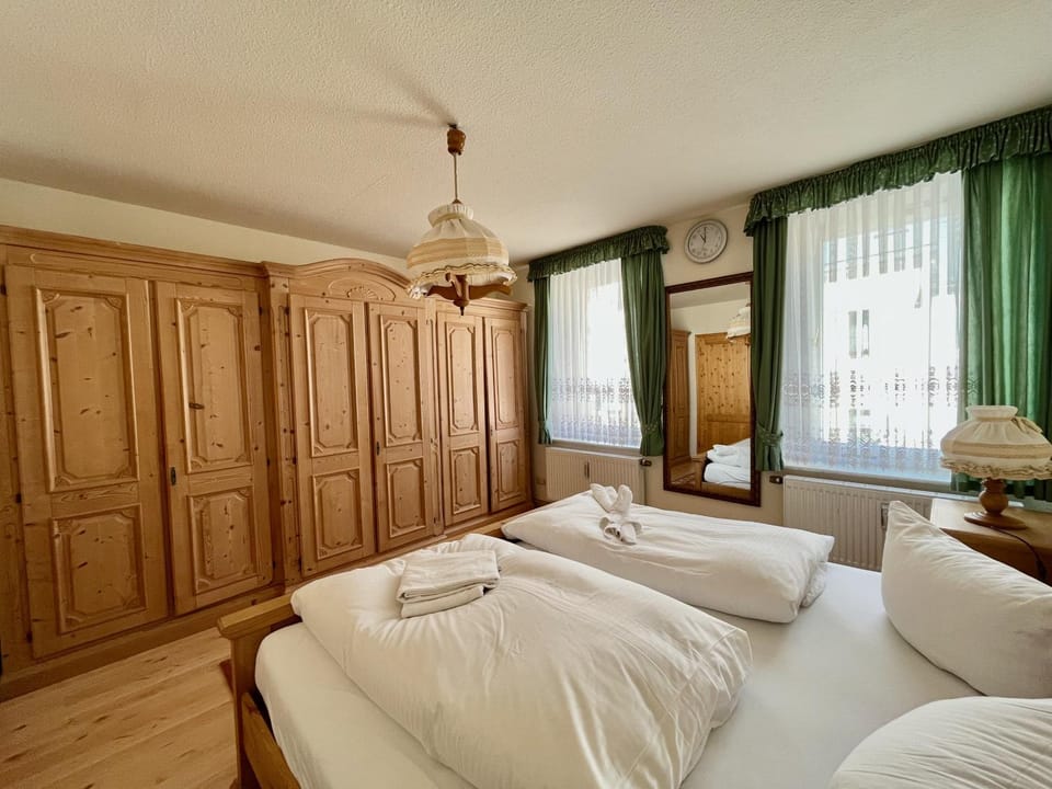 Bed, Photo of the whole room, Bedroom, towels, wardrobe