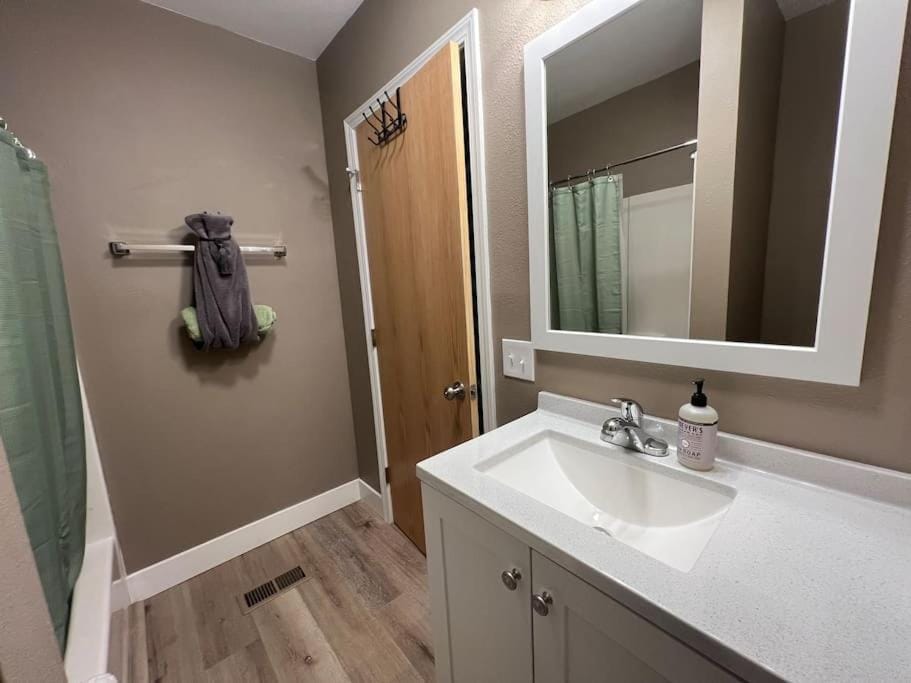 Restful single bedroom getaway House in Billings