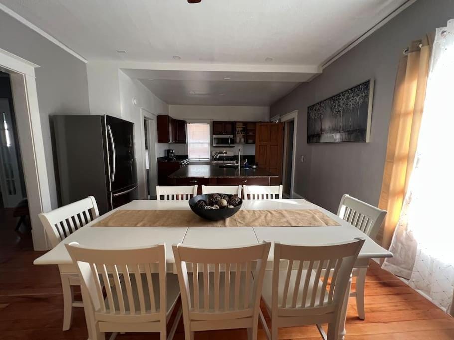 Timelessly restored home - entirely yours to enjoy House in Billings