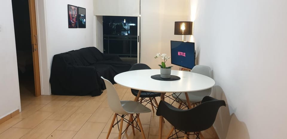 LINA'S HOME & POOL - Breakbooking CY Apartment in Larnaca District