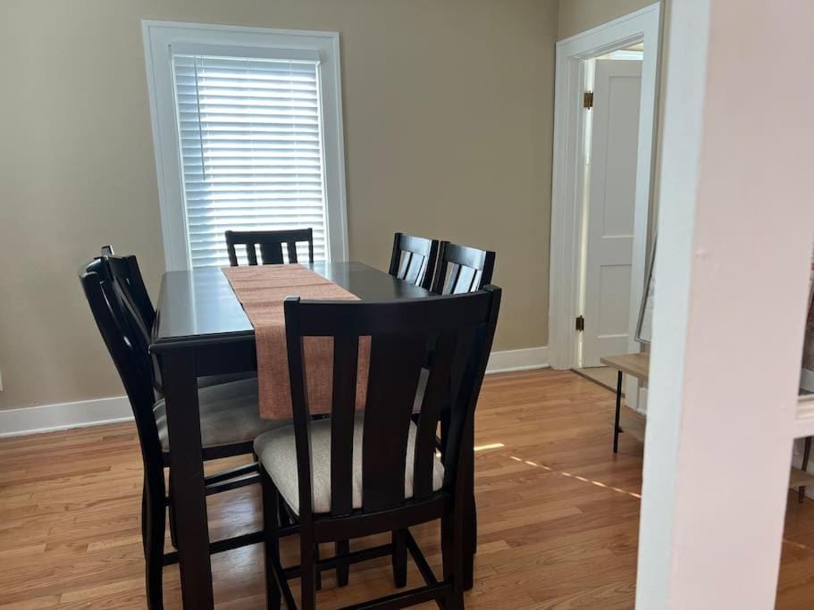 Freshly renovated home in a vintage neighborhood House in Billings