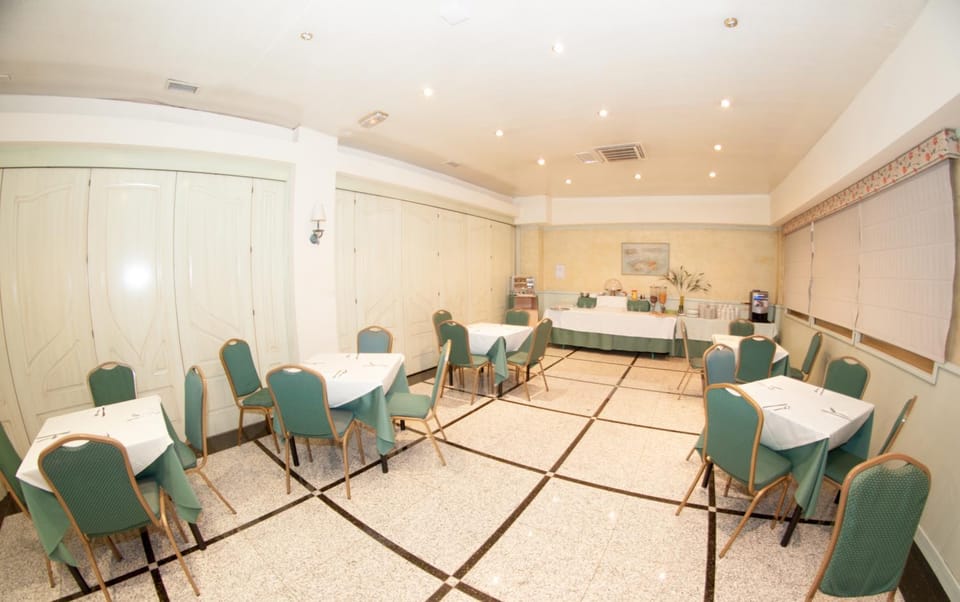 Ana María Hotel in Granada