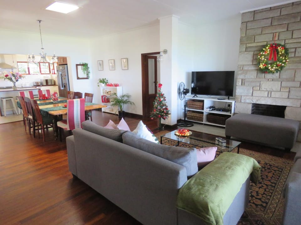 TV and multimedia, Living room, Diving