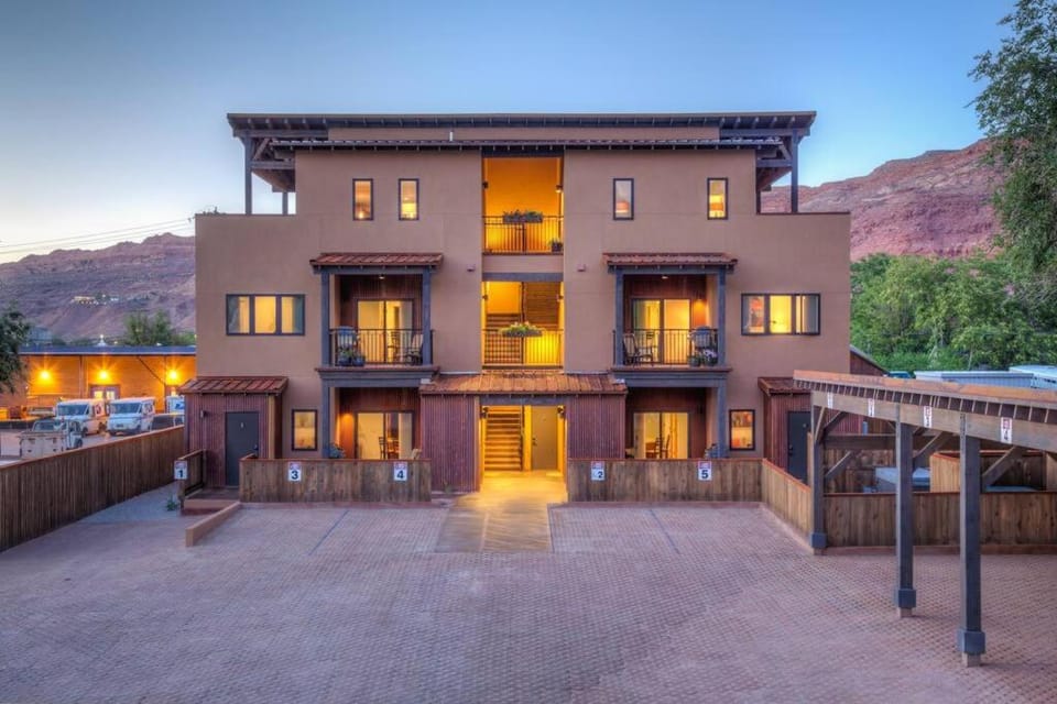 57 Robber's Roost House in Moab