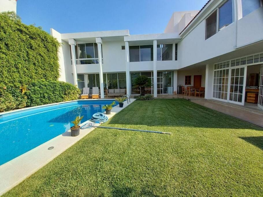 Casa para 13 en Cuerna House in Jiutepec