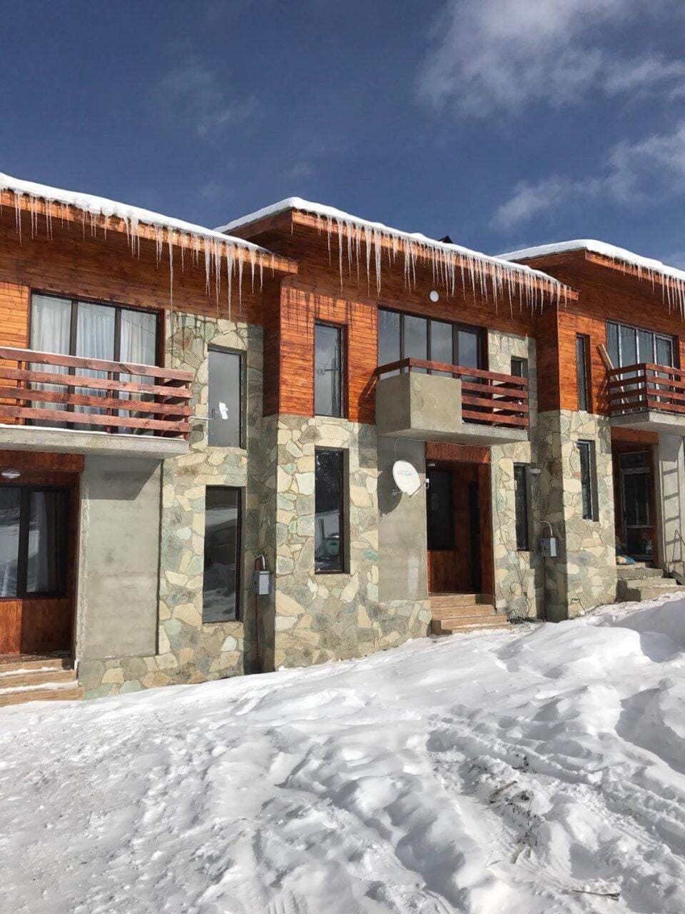 Property building, Winter