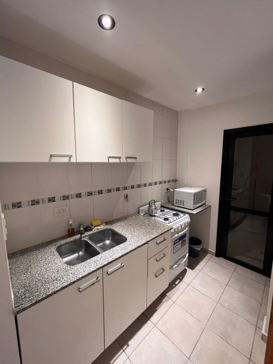 Paris Aparts Apartment in Colón