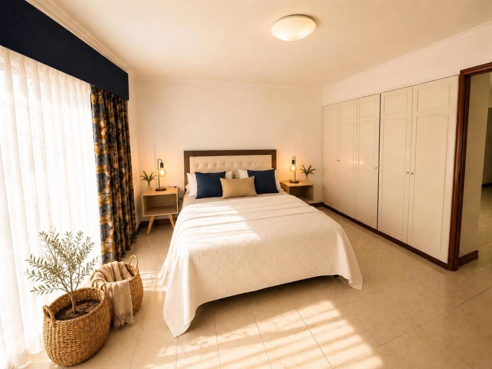 Bed, Photo of the whole room, Bedroom, wardrobe