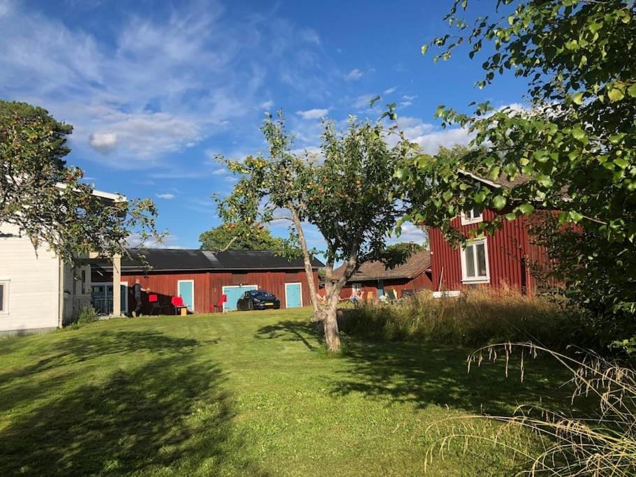 Comfortabel Zweeds huis met sauna en houtkachel. House in Sweden