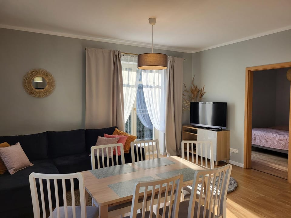 Sunny Apartment - Bliżej Zdroju Apartment in Lower Silesian Voivodeship