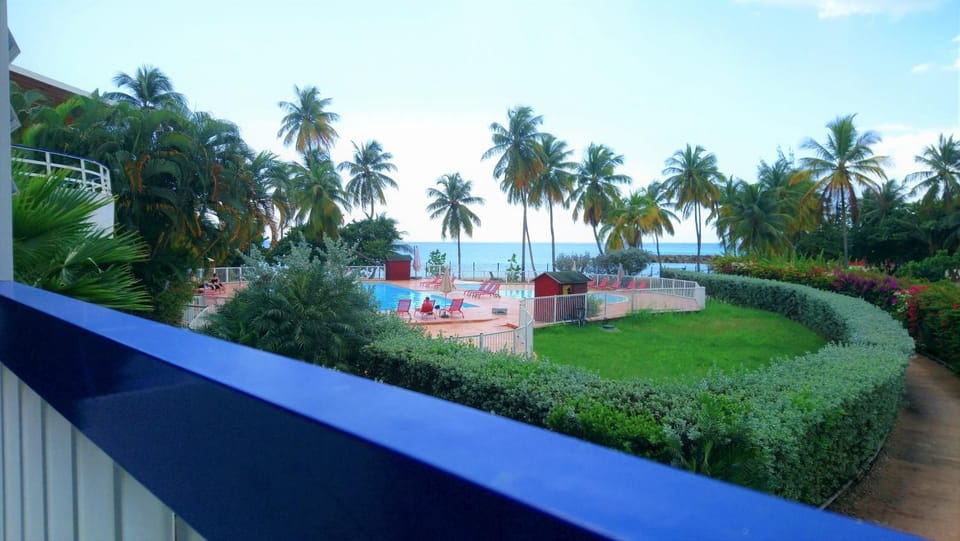 Balcony/Terrace, Pool view, Sea view
