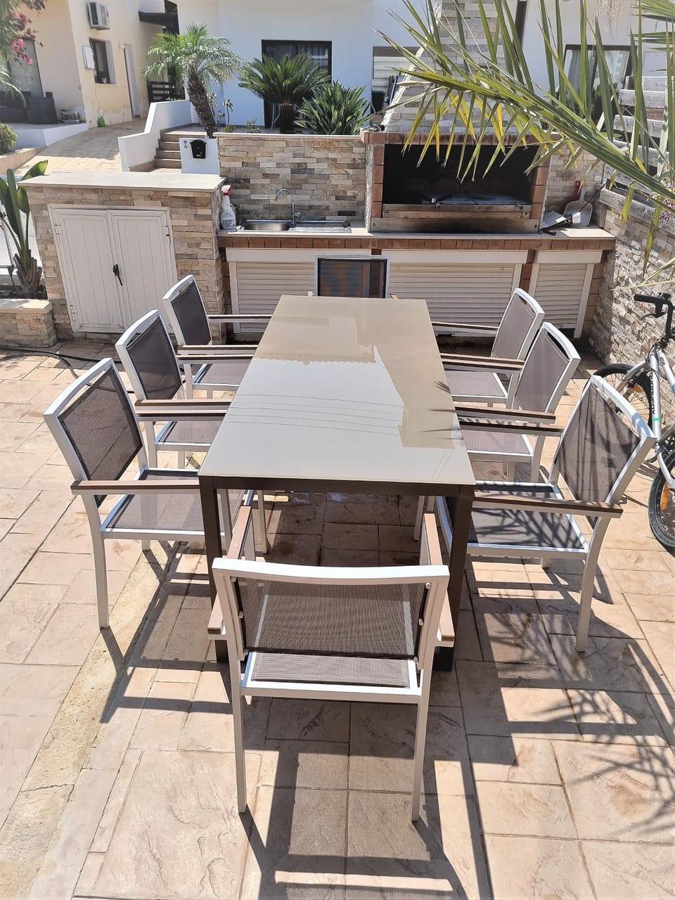 Dining area, Breakfast