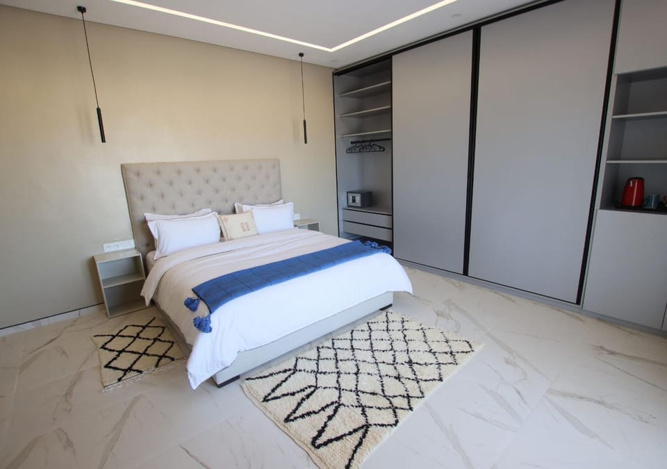Coffee/tea facilities, Bedroom, wardrobe