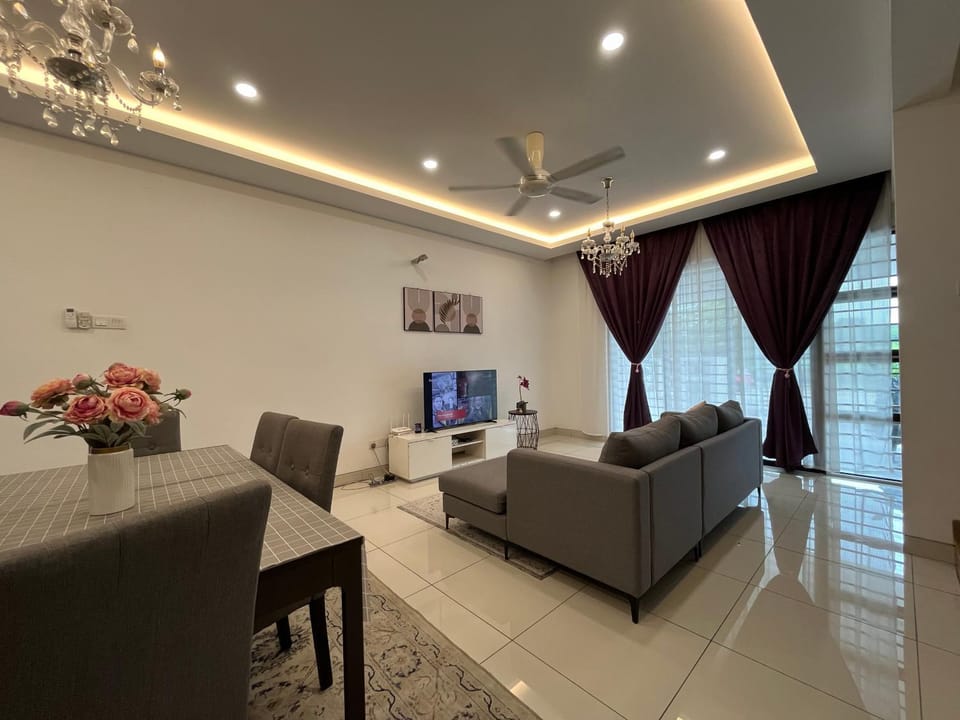 Homestay 3BR near Setia Alam House in Selangor, Malaysia