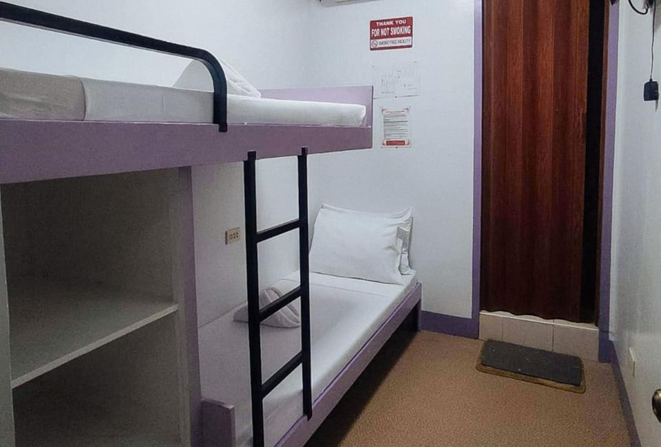Photo of the whole room, bunk bed