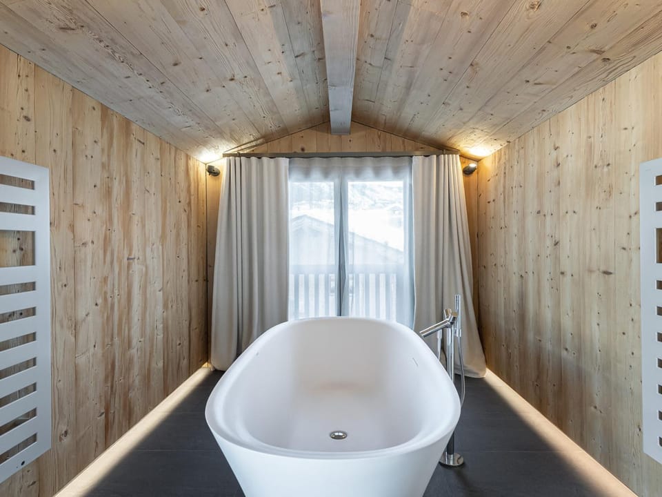 Chalet de prestige avec jacuzzi - 10 pers. - FR-1-562-61 Chalet in Saint-Bon-Tarentaise