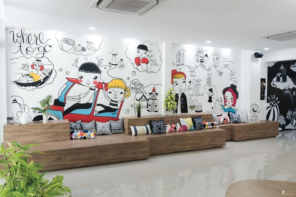 Communal lounge/ TV room, Area and facilities