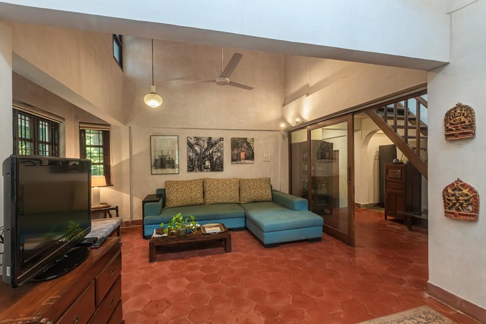 Property building, Living room
