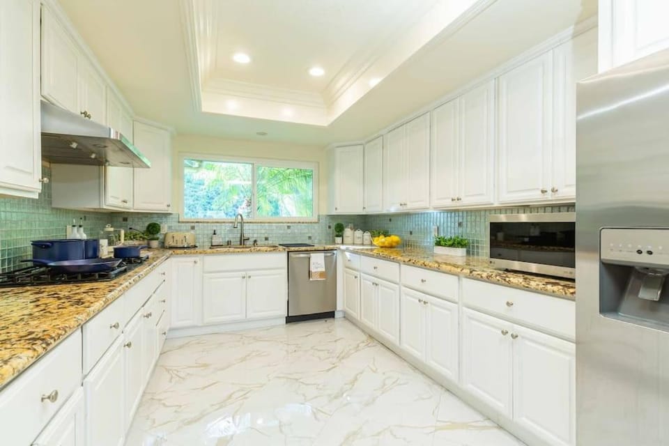 Single Level House with view and pool House in Glendora