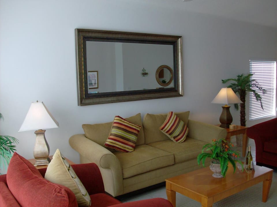 4 Bedroom Value Plus Home with Private Pool Villa in Four Corners