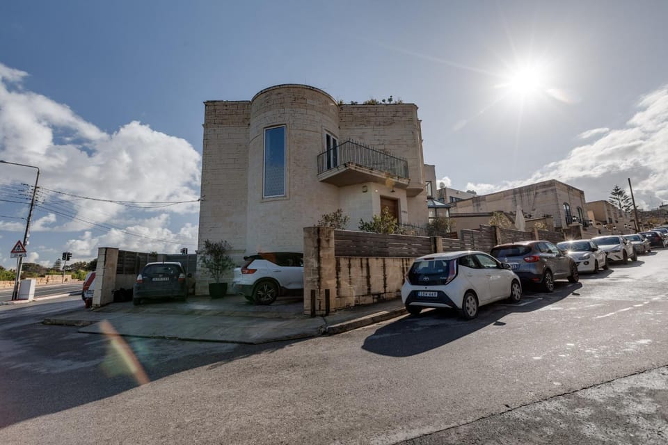 Property building, Parking