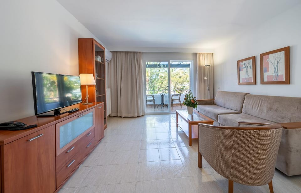 TV and multimedia, Living room