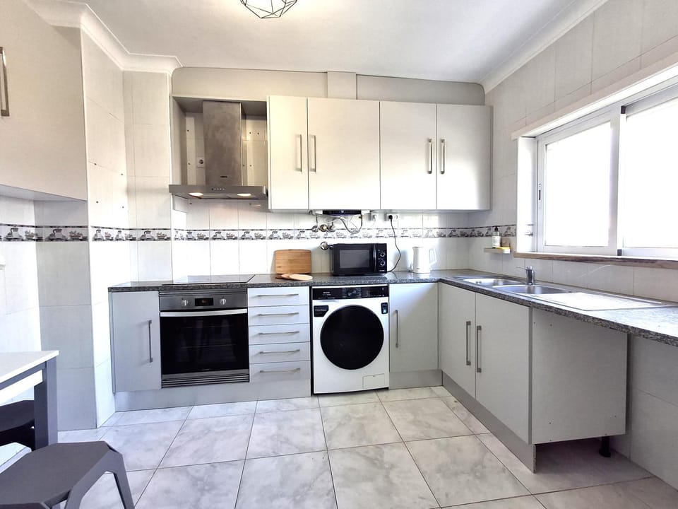 kitchen, kitchen