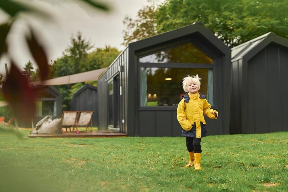 Wellnester Tiny Houses in Losheim am See Campground/ 
RV Resort in Trier-Saarburg