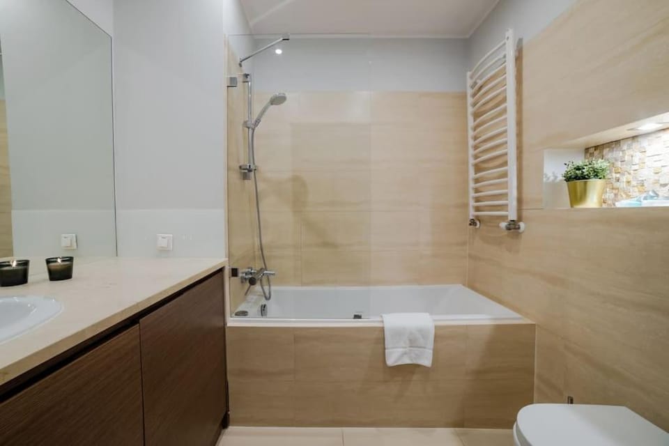 Shower, Bathroom