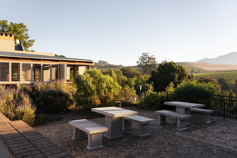 Property building, Patio, Mountain view