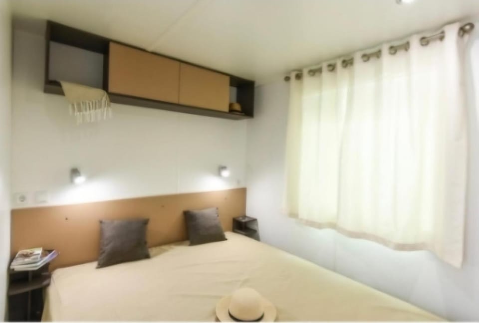 Sun Sea camping le Bosc Campground/ 
RV Resort in Saint-Cyprien