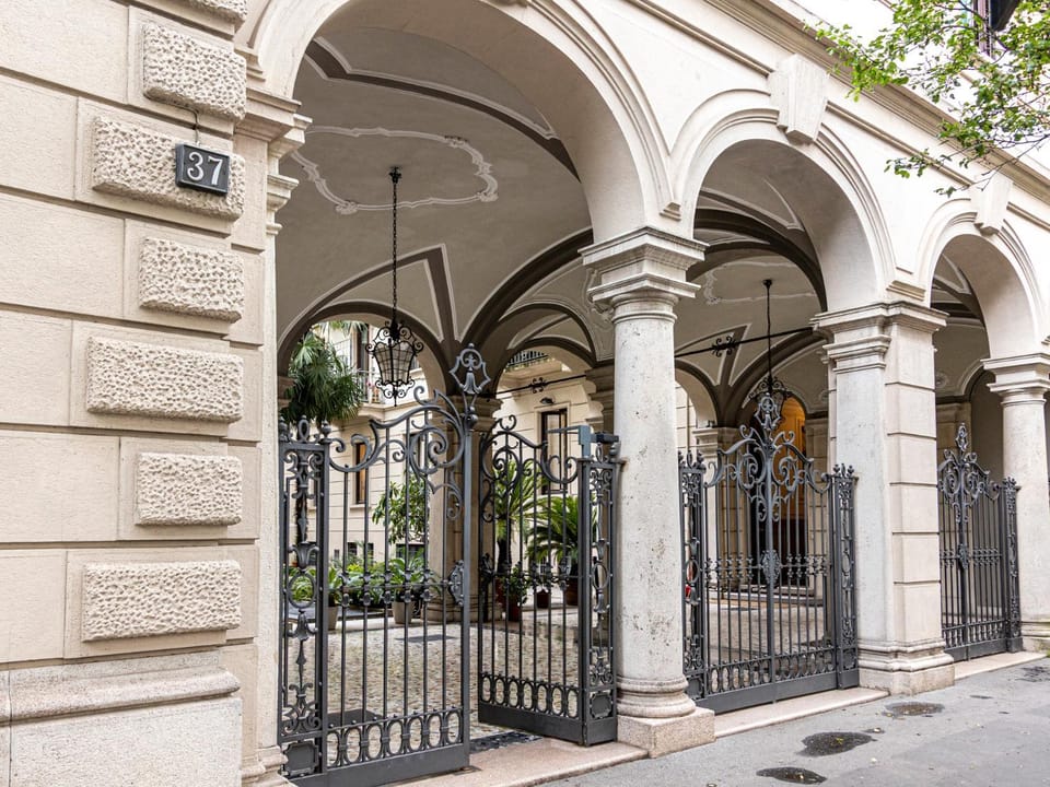 Sant'Ambrogio Luxury Residence Apartment in Milan