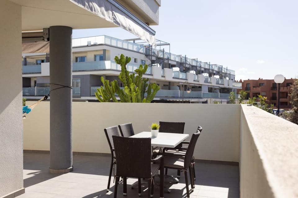Patio, Balcony/Terrace, Dining area