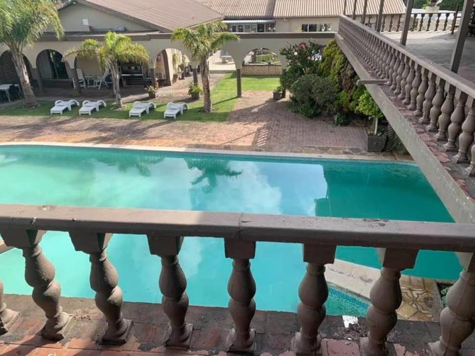 Balcony/Terrace, Pool view
