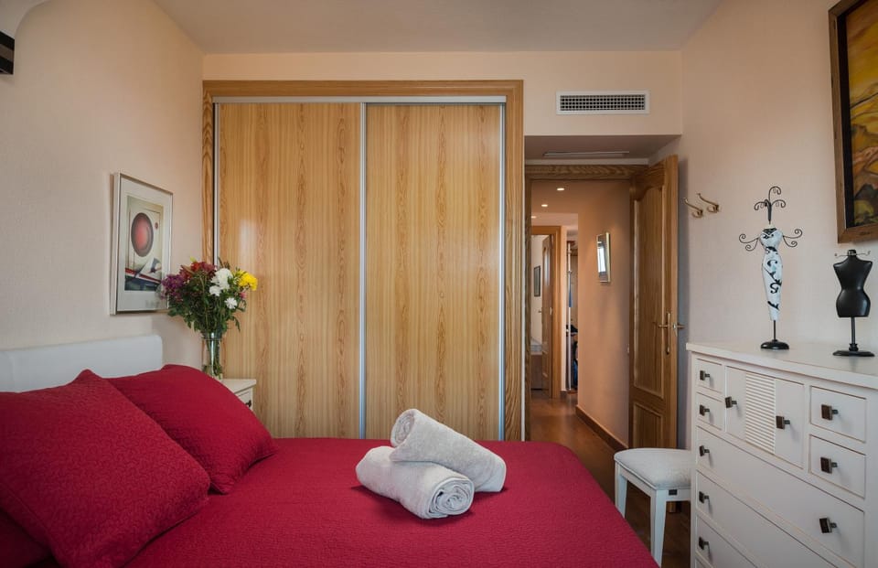 Bed, Bedroom, wardrobe