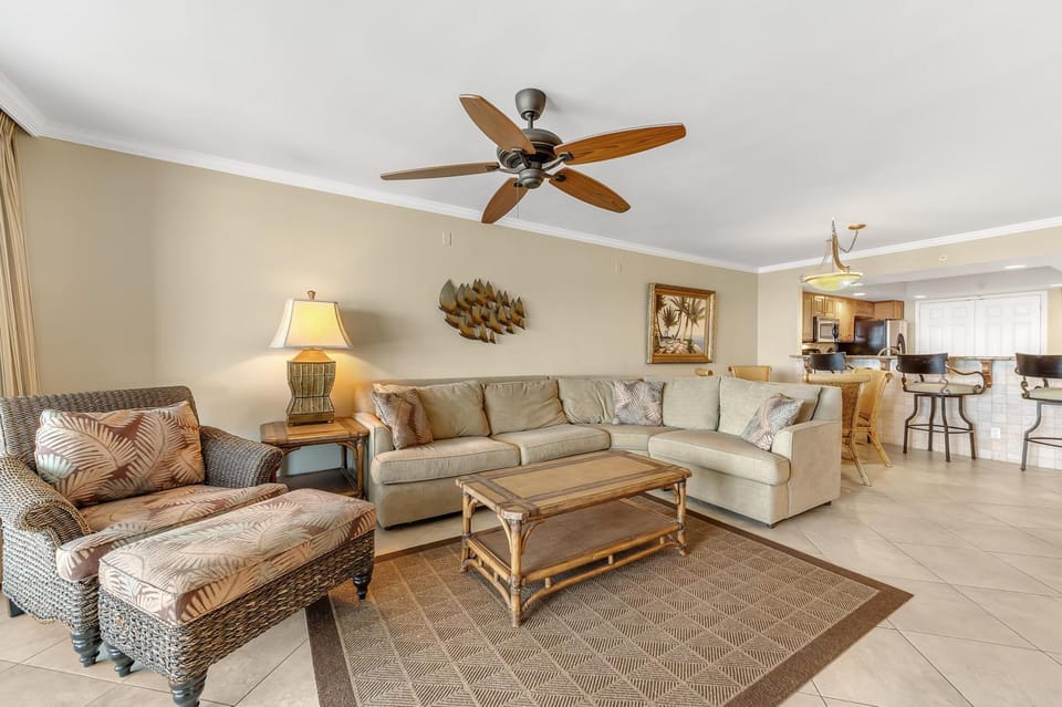 SeaSpray East 323- Gulf Front House in Ono Island