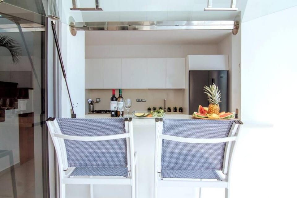 Patio, Kitchen or kitchenette