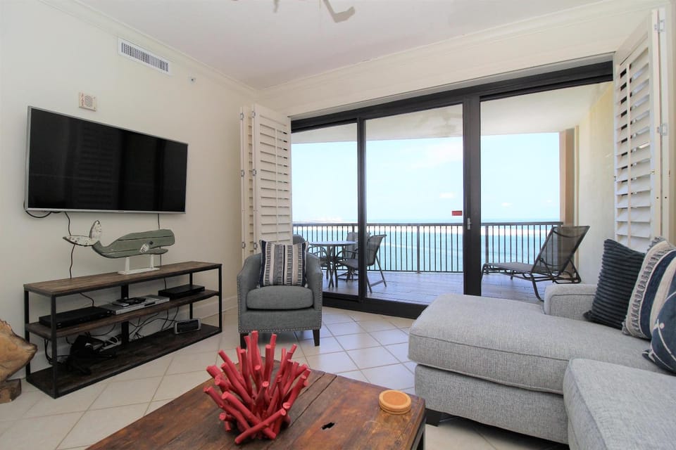 Grand Pointe 702 House in Orange Beach