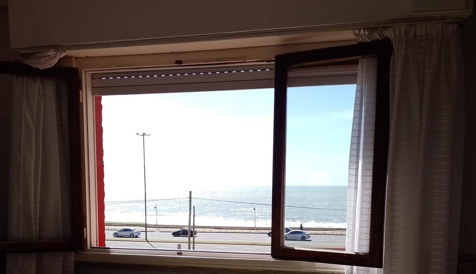 Departamento frente al Mar. Apartment in Mar del Plata