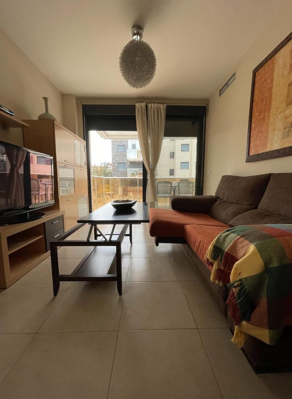 Communal lounge/ TV room, Living room, Dining area