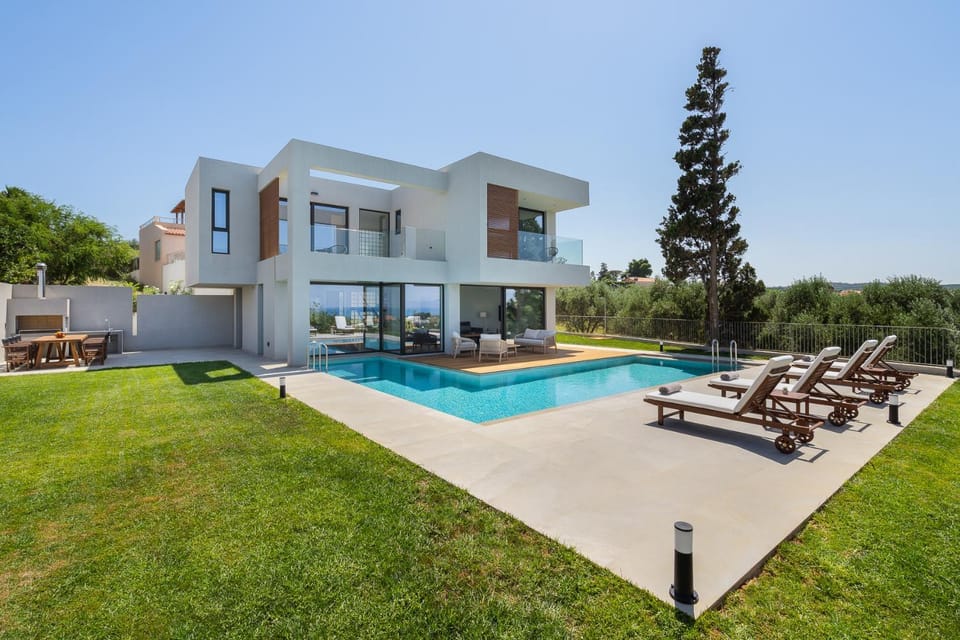 Garden, Swimming pool