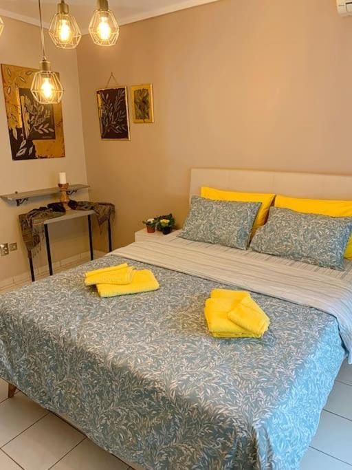 Cozy studio, 1min from Kamara Apartment in Thessaloniki