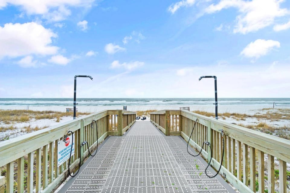 Perdido Towers East 103 House in Ono Island