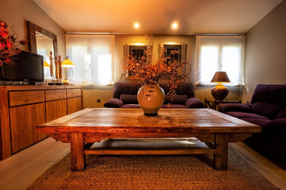 Living room, Decorative detail, Decorative detail