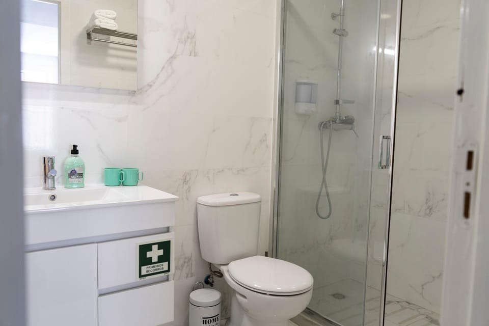 Shower, Bathroom