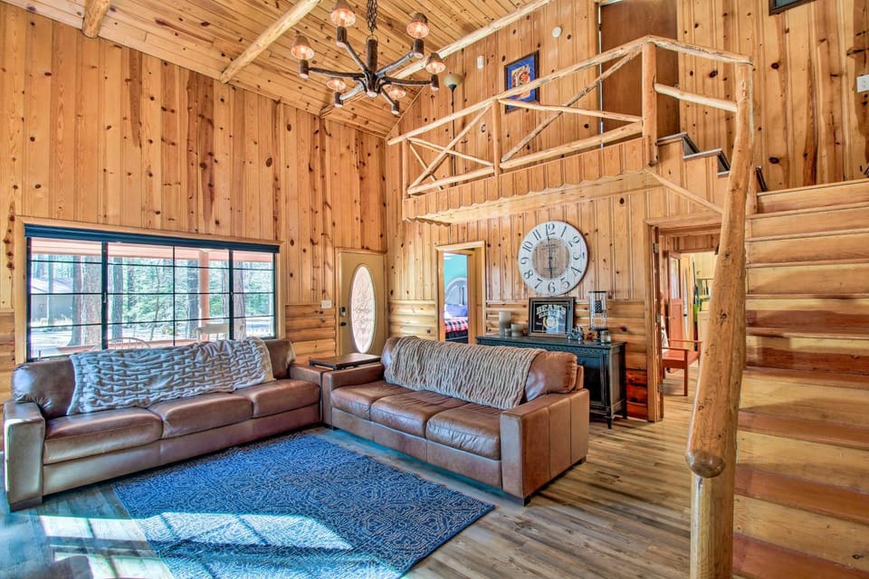 Furnished Patio & Fire Pit: Pinetop Cabin! Cabin in Pinetop-Lakeside