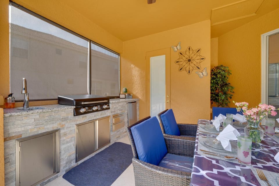 Private Pool + Game Room near Disney & Parks House in Loughman